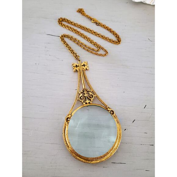 Vintage Florenza Magnifying Glass Necklace - Picture 1 of 7